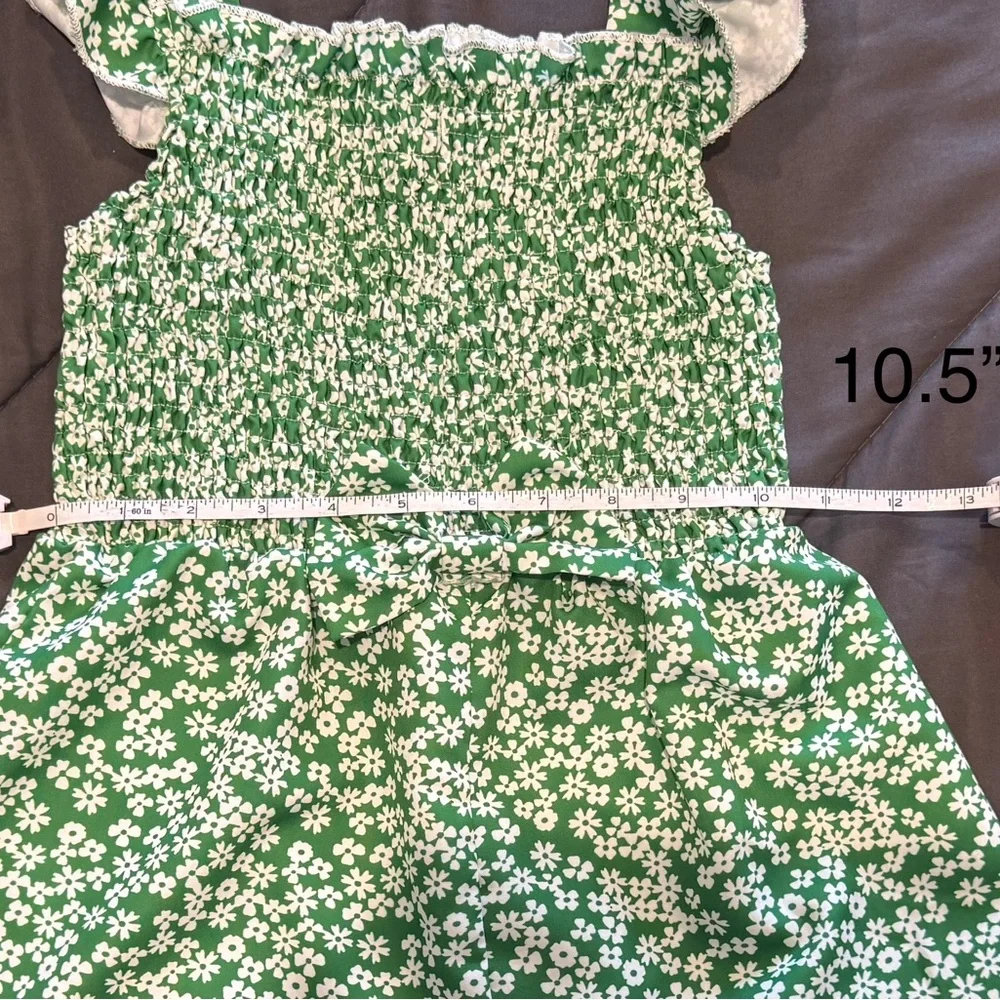 Unbranded Green Floral Romper for Little Girls Sz 7 (130)